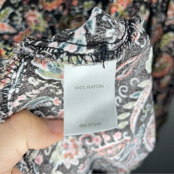 J. Jill Paisley Button Down Tunic Size LP - Picture 4 of 5